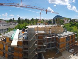 Aufrichten Haus B PH2 - 04.05.2019 Aufrichten Haus B PH2 - 04.05.2019